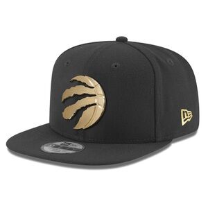 Toronto Raptors New Era Black & Gold Cap with Clawed Design